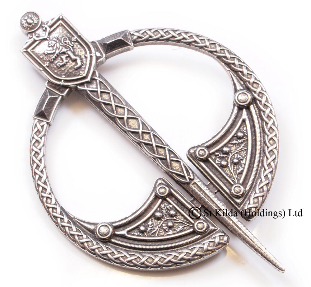 Lion Rampant Penannular Plaid Brooch