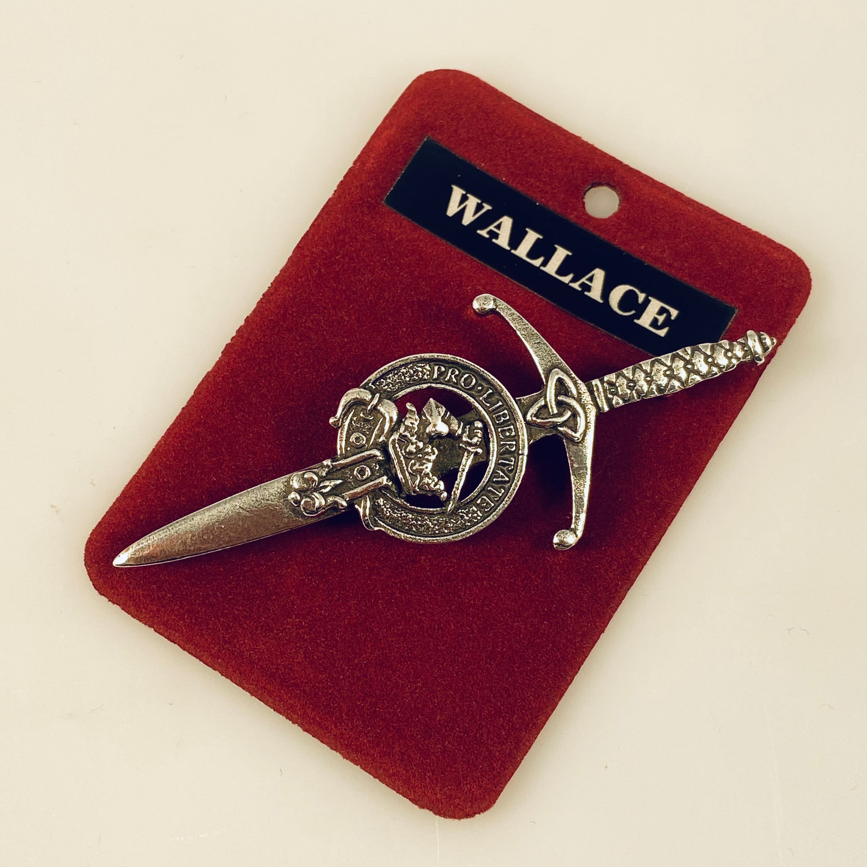 Clan Crest Pewter Kilt Pin with Wallace Crest featuring an antique palladium finish, crafted in Scotland from traditional pewter.