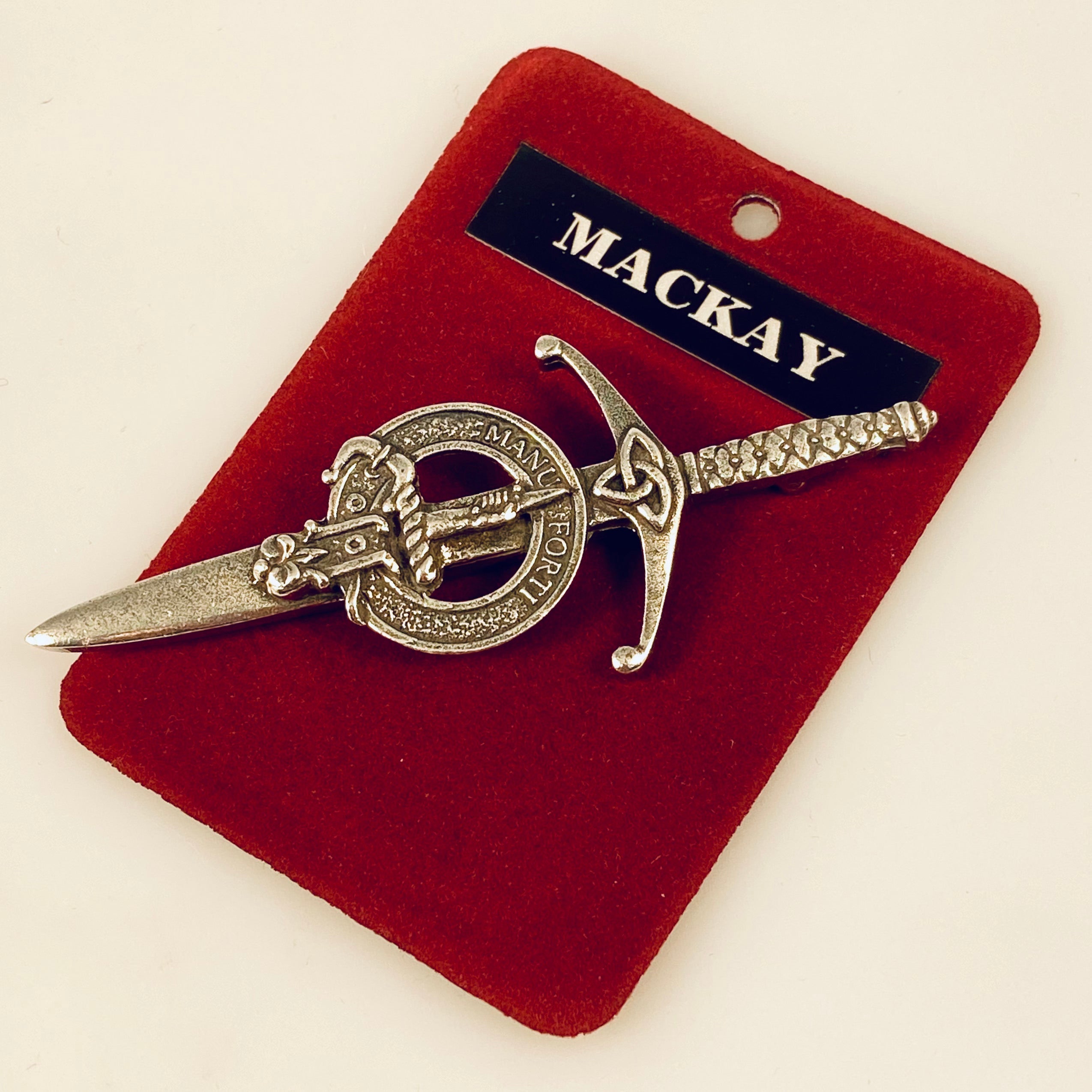 Clan Crest Pewter Kilt Pin featuring MacKay Crest, crafted from high-quality pewter with an antique palladium finish, measuring 3.5 inches in length, perfect for showcasing Scottish heritage.