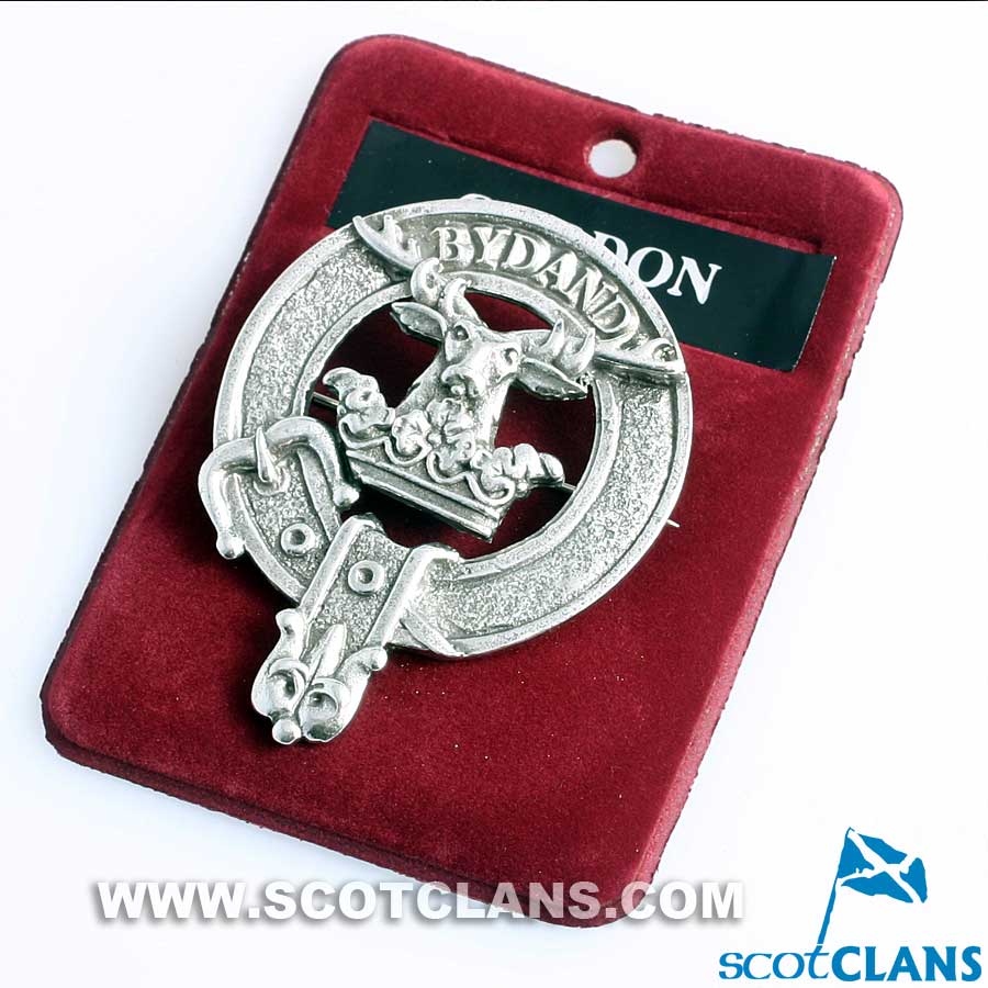 Gordon Clan Crest Badge in Pewter showcasing a traditional design with a belt motif, perfect for casual wear or clan gatherings.