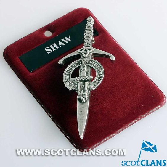 Clan Crest Pewter Kilt Pin with Shaw Crest featuring antique palladium finish, hand-crafted in Scotland, ideal for traditional Scottish attire.