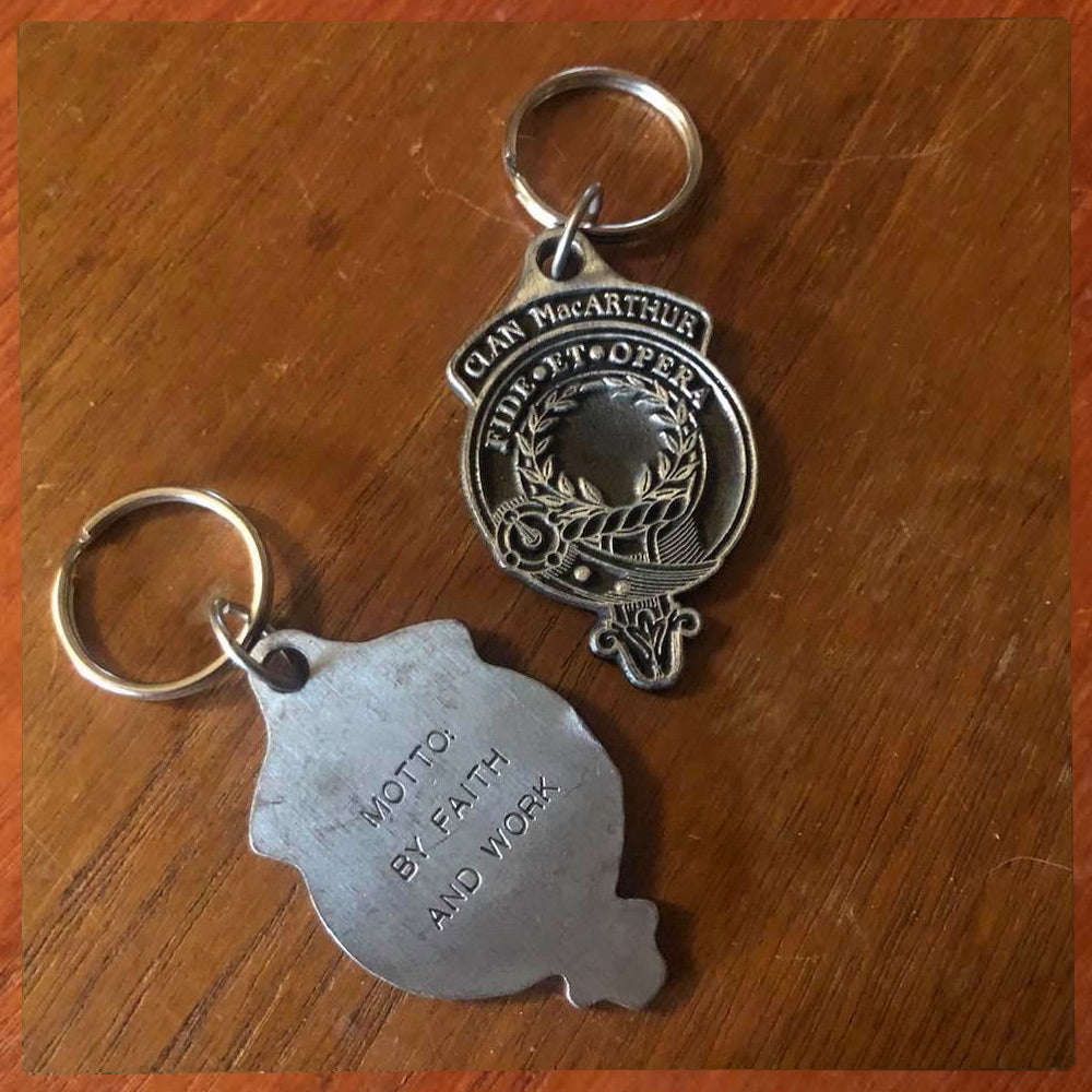 Clan MacArthur Metal Keyring