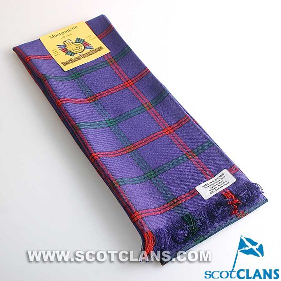 Scarf in Montgomery Modern Tartan