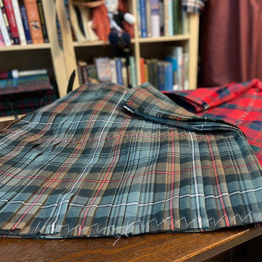 Robertson Hunting Heavyweight Hand Stitched Kilt