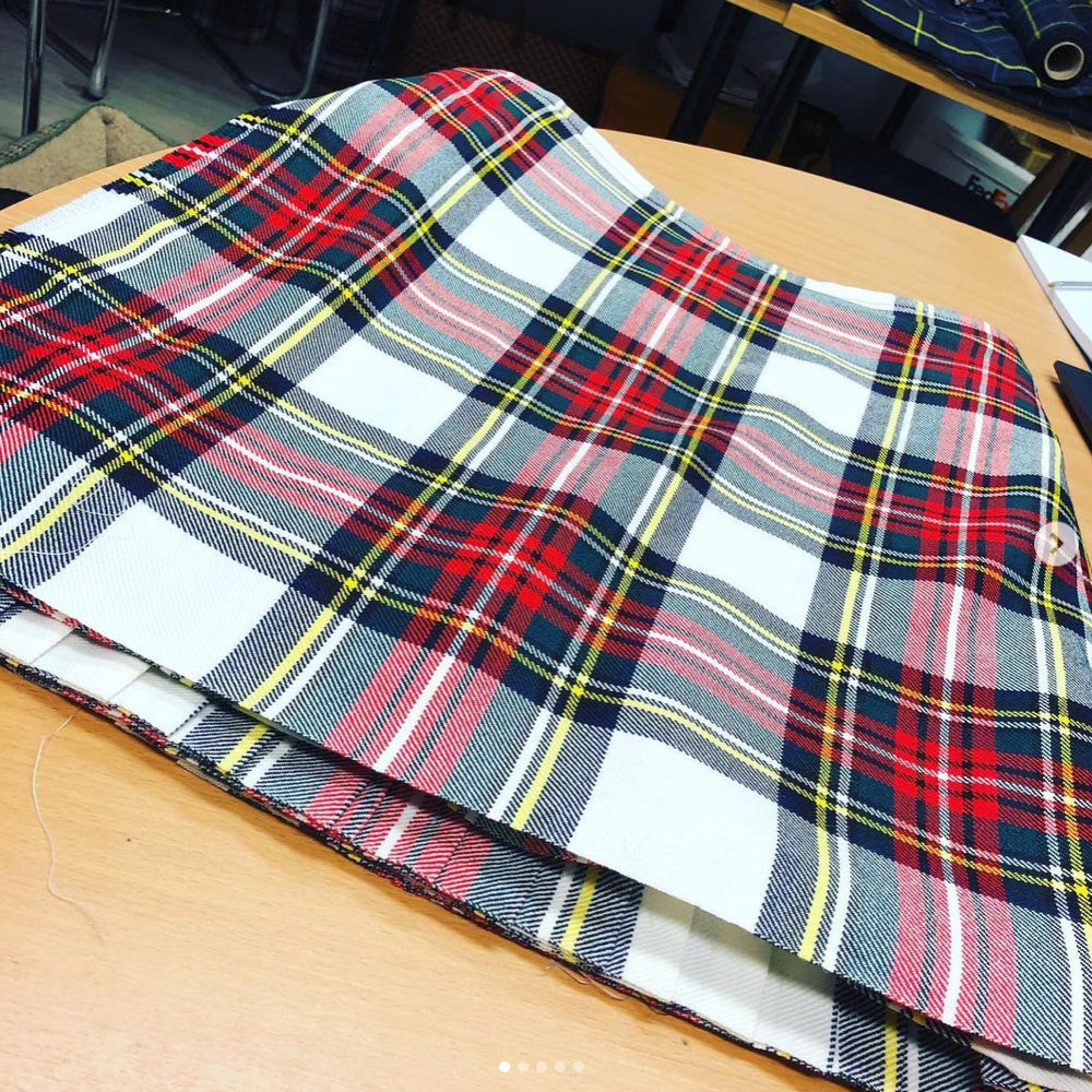 Dress Stewart Modern Heavyweight Hand Stitched Kilt