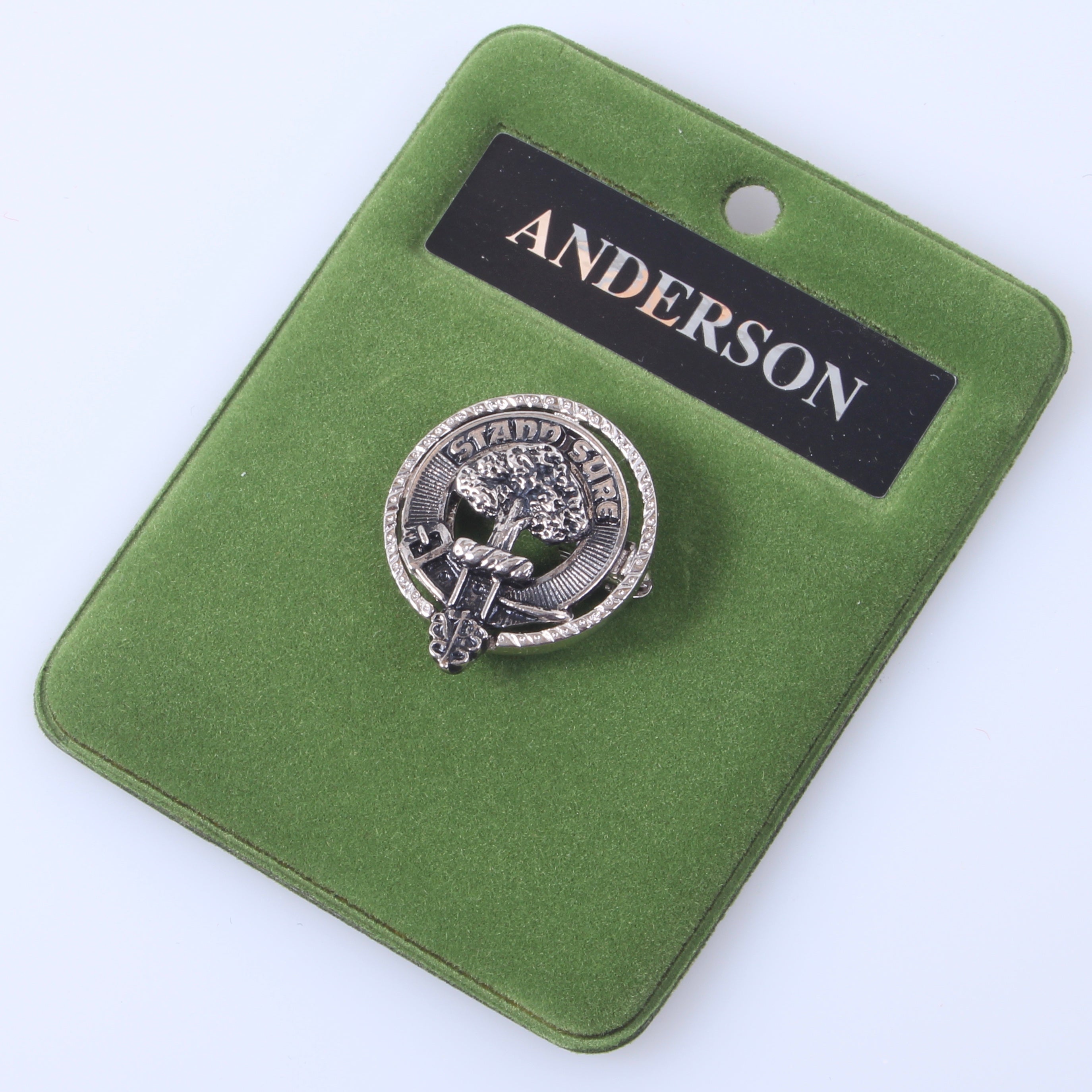 Anderson Clan Crest Small Pewter Pin Badge showcasing Scottish heritage, made from high-quality pewter with an antique palladium finish, perfect for any outfit.