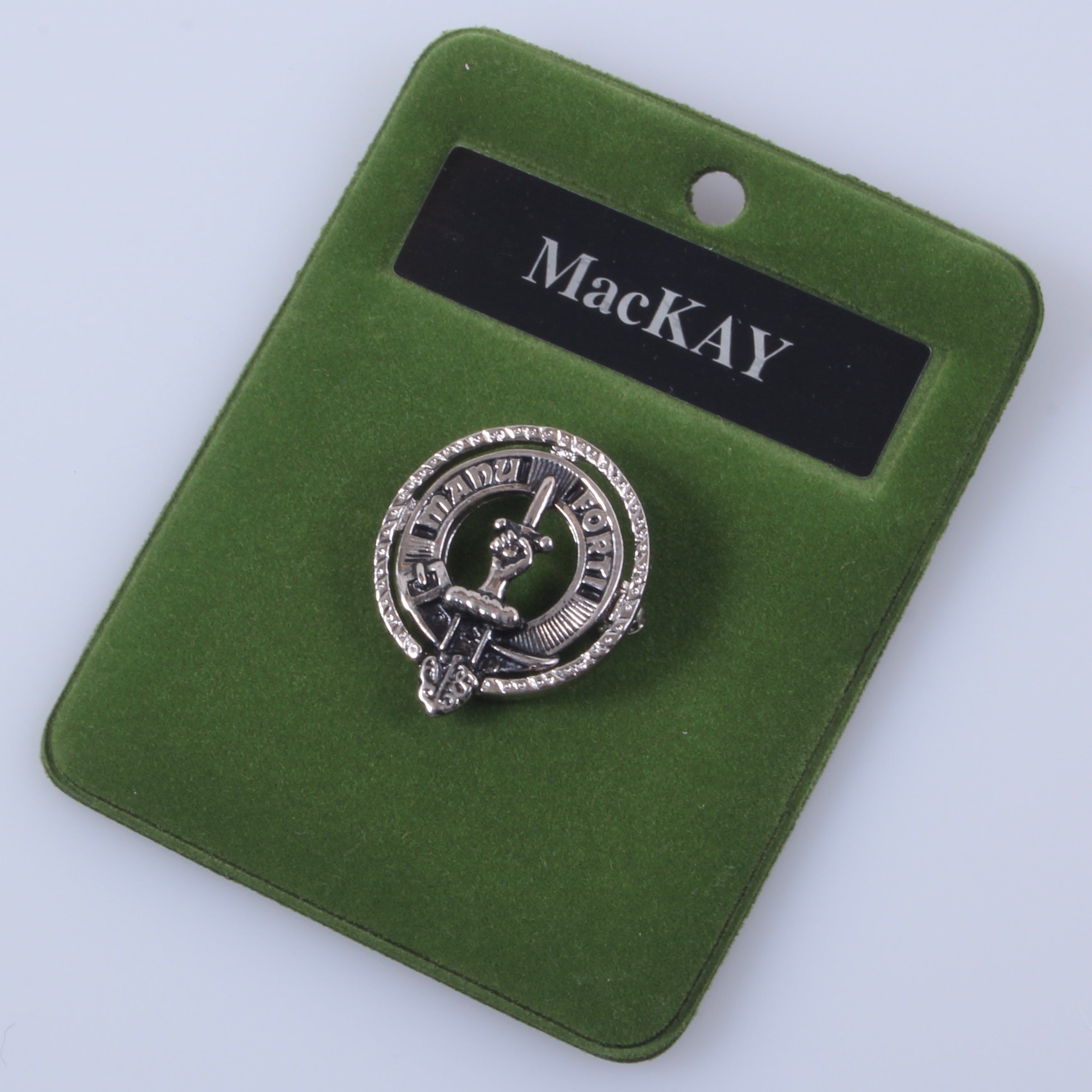MacKay Clan Crest Small Pewter Pin Badge showcasing antique palladium finish, ideal for clan pride and heritage display.