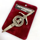 Clan Crest Pewter Kilt Pin with Henderson Crest featuring an antique palladium finish, perfect for showcasing Scottish heritage.