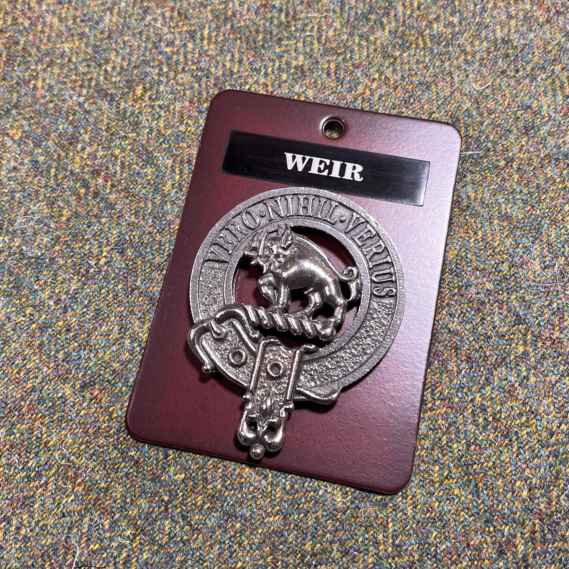 Weir Clan Crest Badge in Pewter, perfect for showcasing your clan pride. Use it as a cap badge or brooch pin for everyday wear and clan gatherings. Features a durable locking safety pin and traditional belted design.