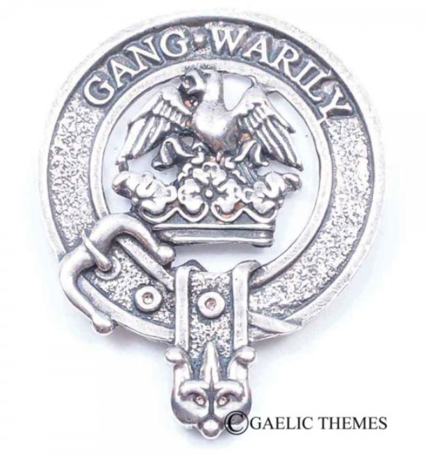 Drummond Clan Crest Badge in Pewter featuring a traditional belted design, ideal for wear at clan gatherings.