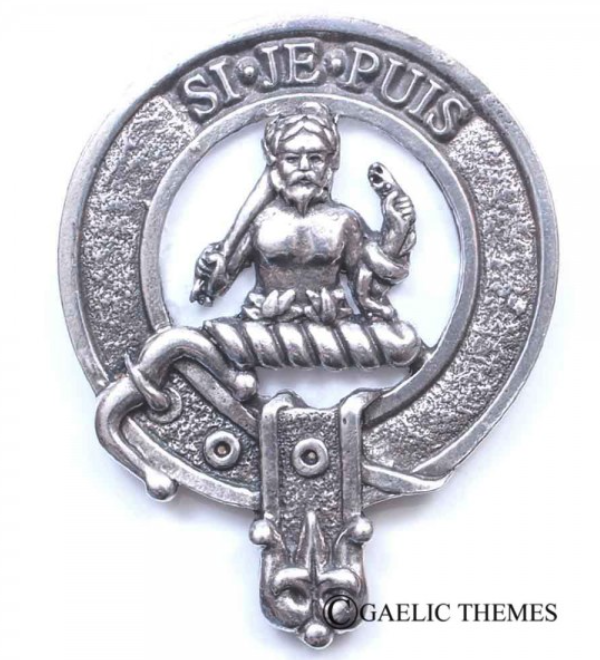 Livingstone Clan Crest Badge in Pewter, a beautifully crafted pewter badge featuring the traditional belted clan design, ideal for everyday wear and clan gatherings.