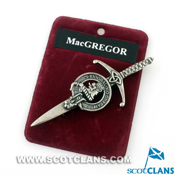 Clan Crest Pewter Kilt Pin with MacGregor Crest, showcasing traditional Scottish craftsmanship and an antique palladium finish.
