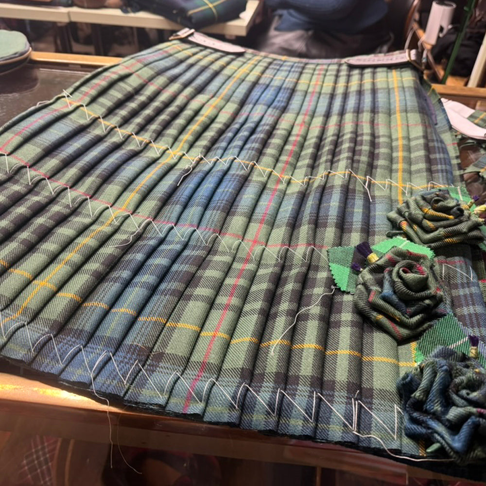 Gent's Medium Weight Hand Stitched Kilt