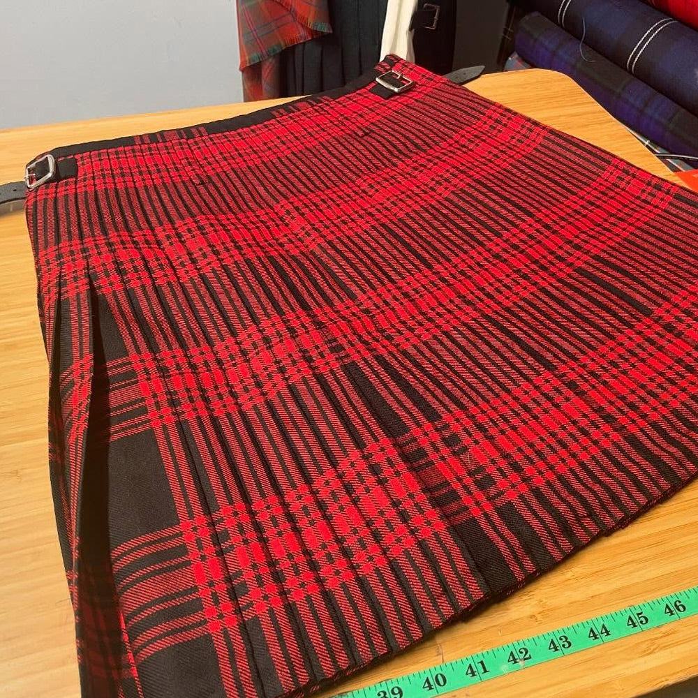 Ladies Old & Rare Hand Stitched Tartan Kilt - 8 yards
