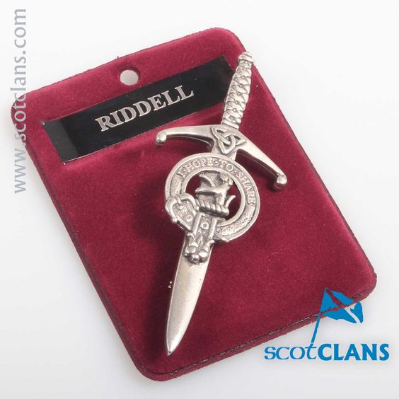 Clan Crest Pewter Kilt Pin featuring the Riddell Crest, beautifully crafted in Scotland with antique palladium finish, perfect for showcasing Scottish heritage.