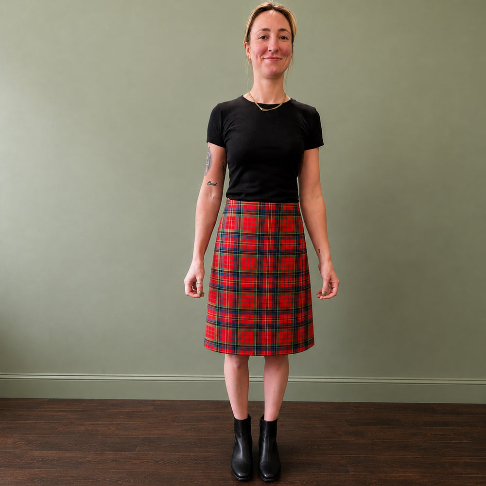 Ladies 6yd Tartan Kilted skirt -Lightweight