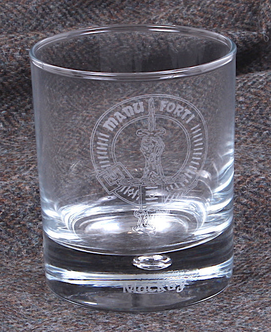 Clan Crest Whisky Glass with MacKay Crest