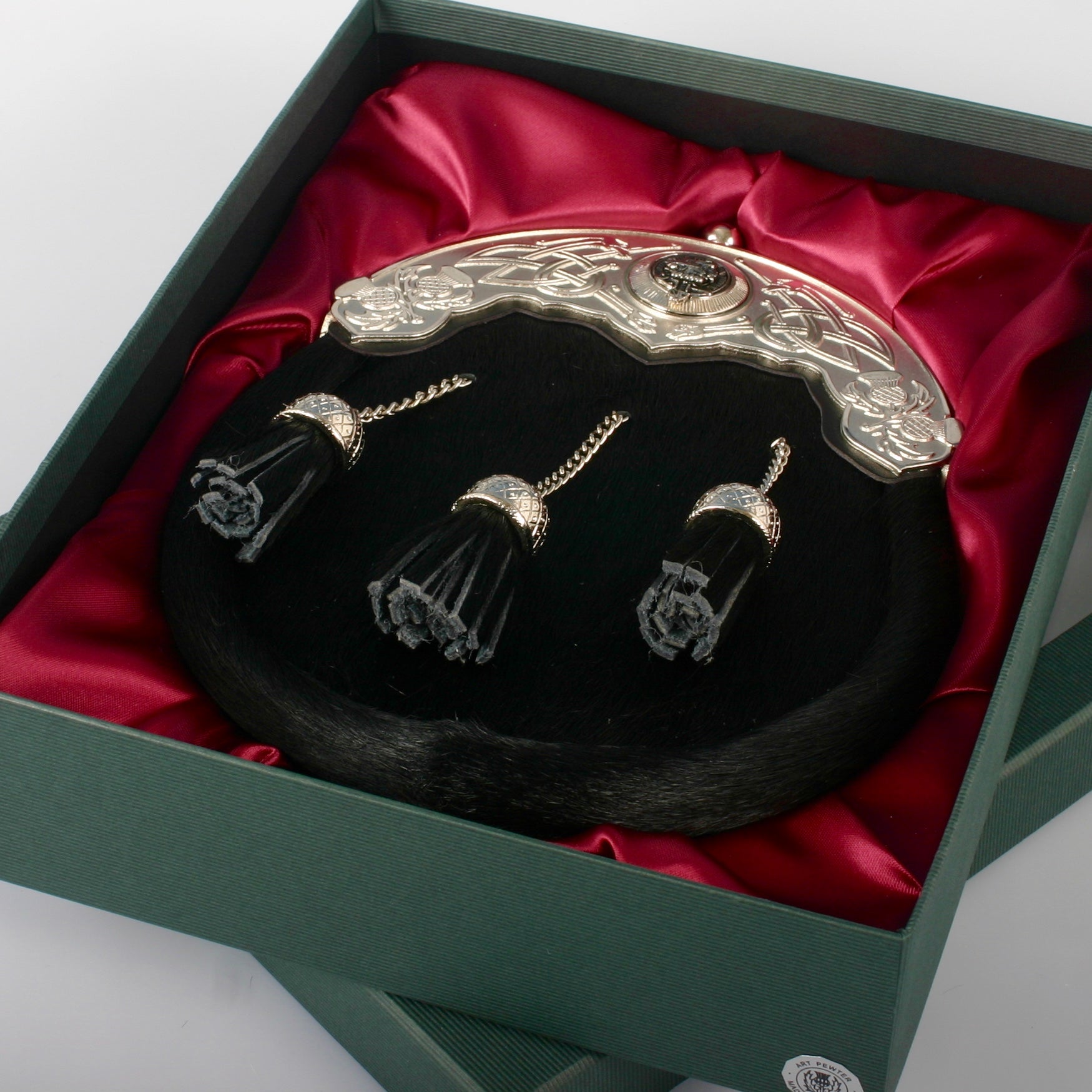 MacKinnon Clan Crest Pewter Sporran - Straight Chain