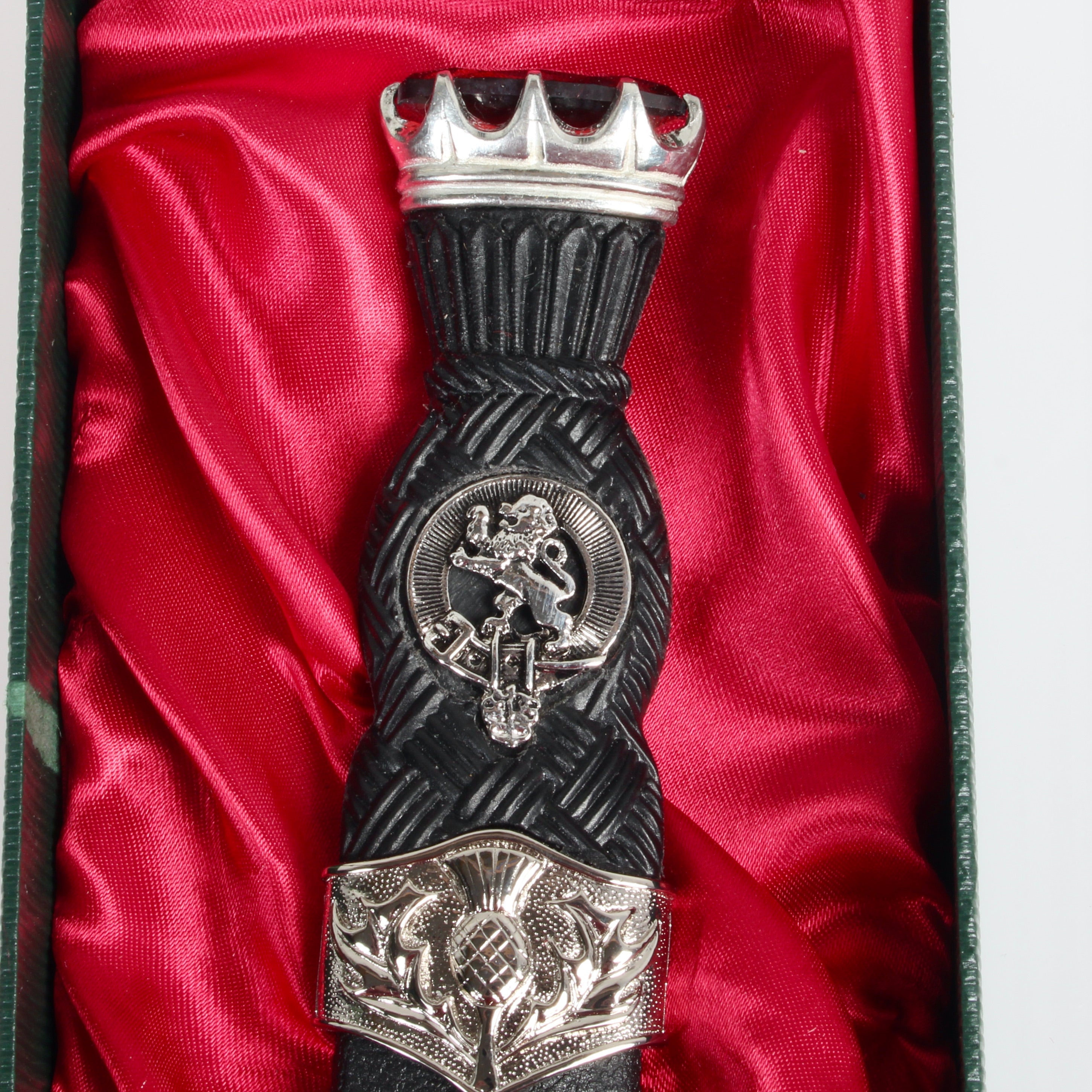 Lion Rampant Crest Stag Horn Sgian Dubh