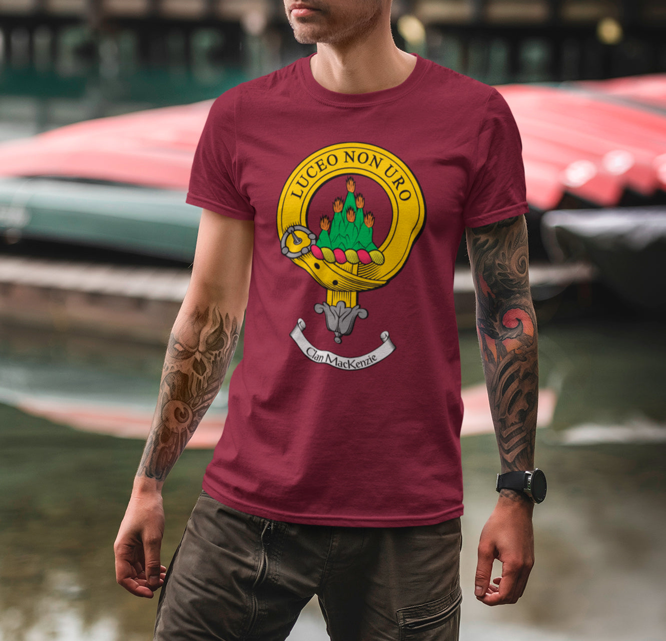 MacKenzie Clan Crest Gents T Shirt