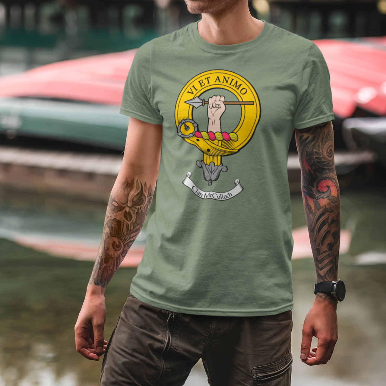 McCulloch Clan Crest Gents T Shirt