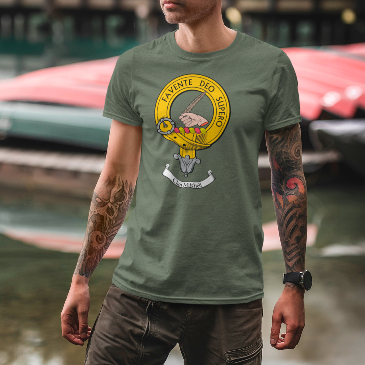 Mitchell Clan Crest Gents T Shirt