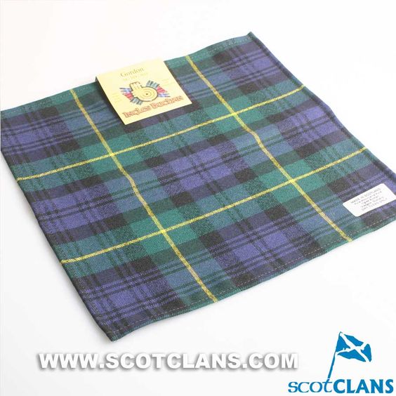 Wool Tartan Pocket Square in Gordon Modern Tartan