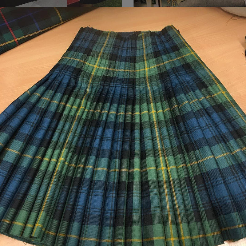 Gent's Medium Weight Hand Stitched Kilt