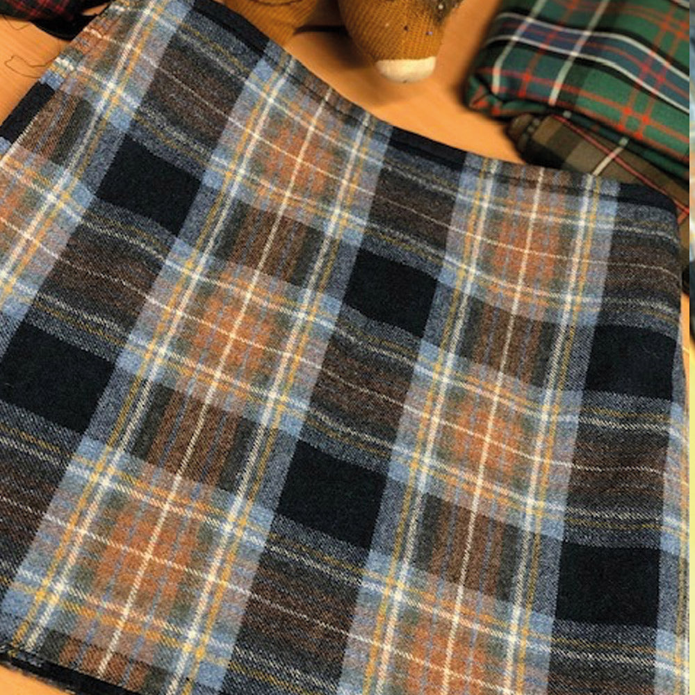 Holyrood Tweed Heavyweight Hand Stitched Kilt