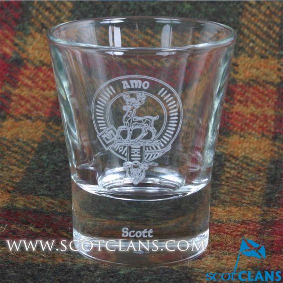 Clan Crest Dram Glass with Scott Crest